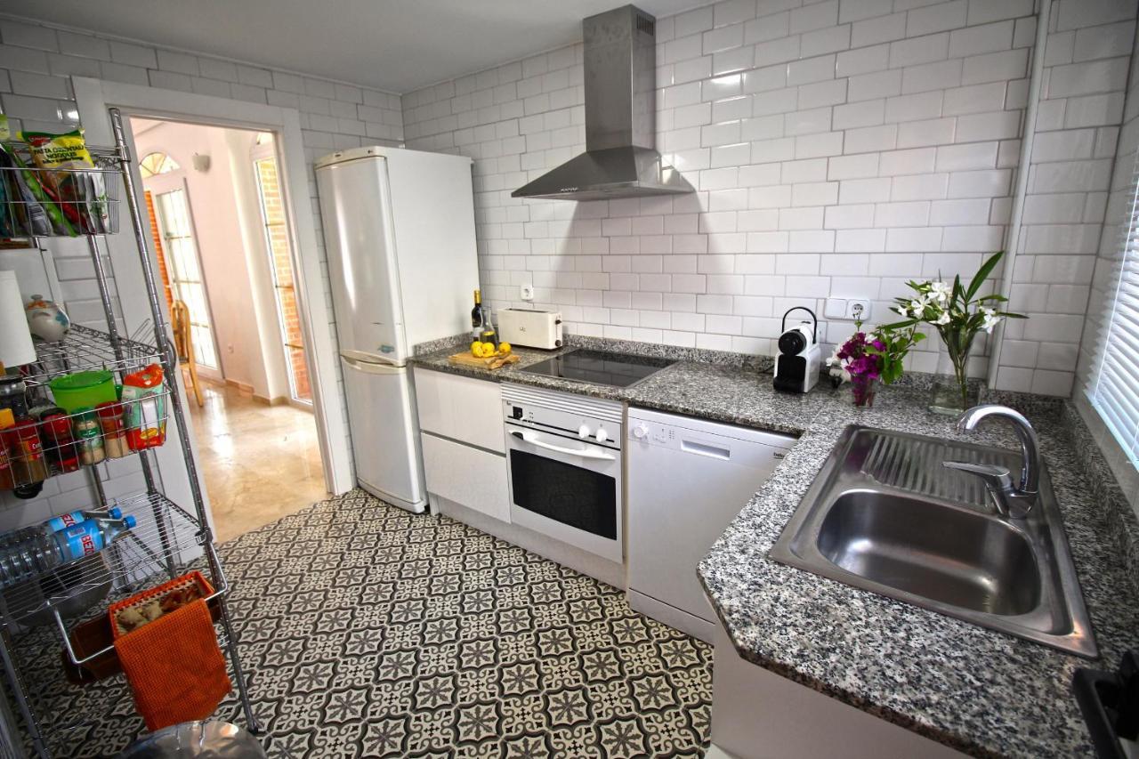 Bungalow Amerador El Campello Luaran gambar