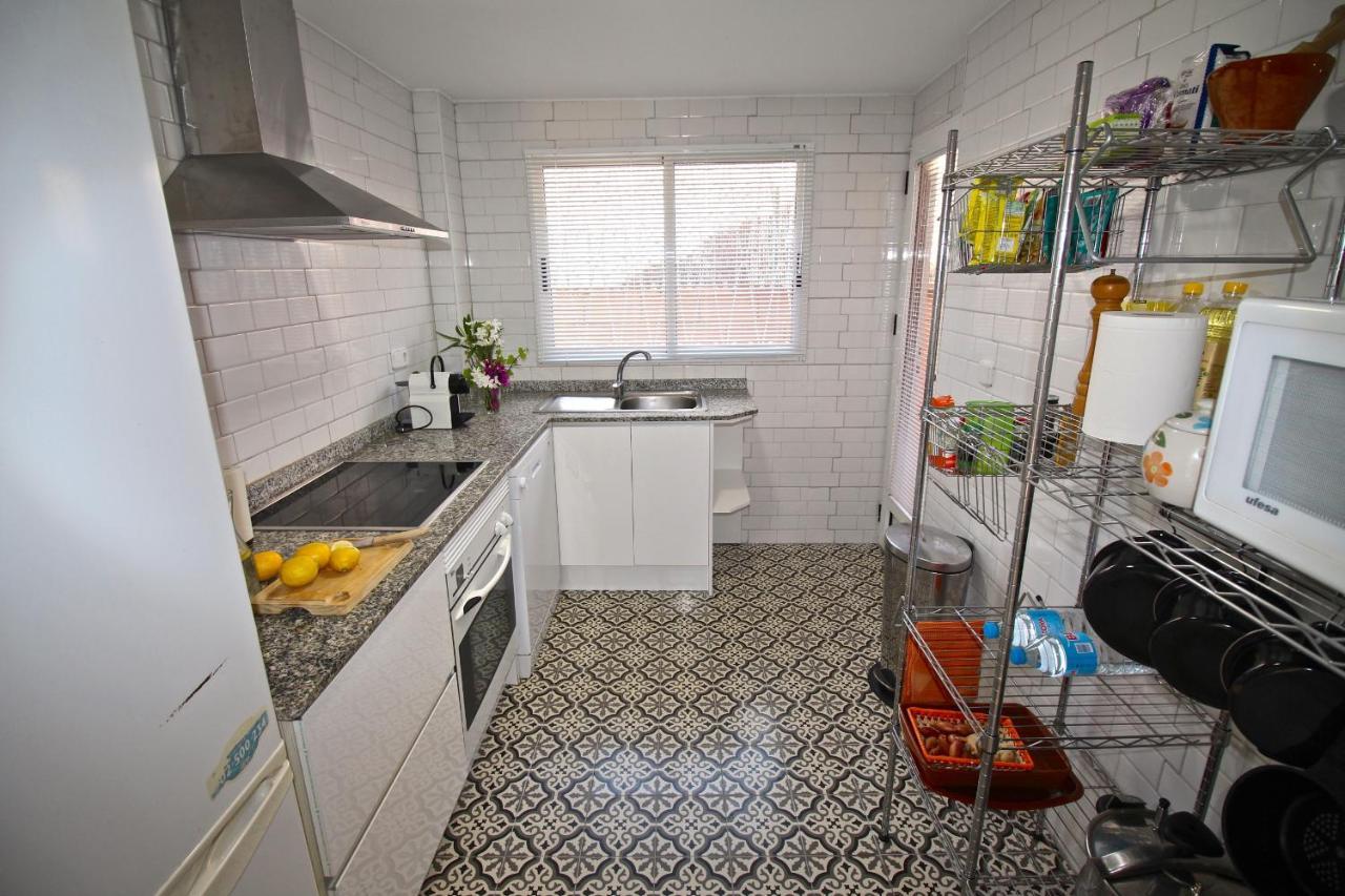 Bungalow Amerador El Campello Luaran gambar