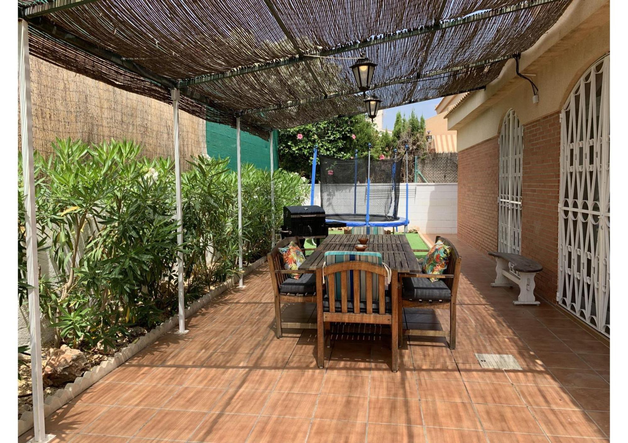 Bungalow Amerador El Campello Luaran gambar